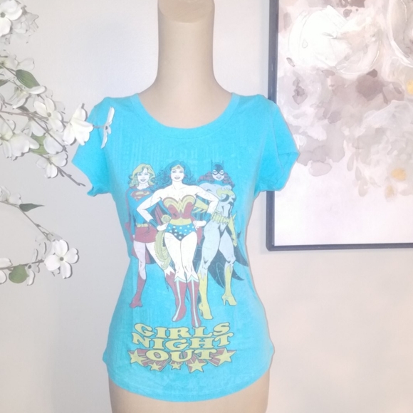 DC Comics Tops - DC Comics Wonderwoman Batgirl Supergirl T-shirt